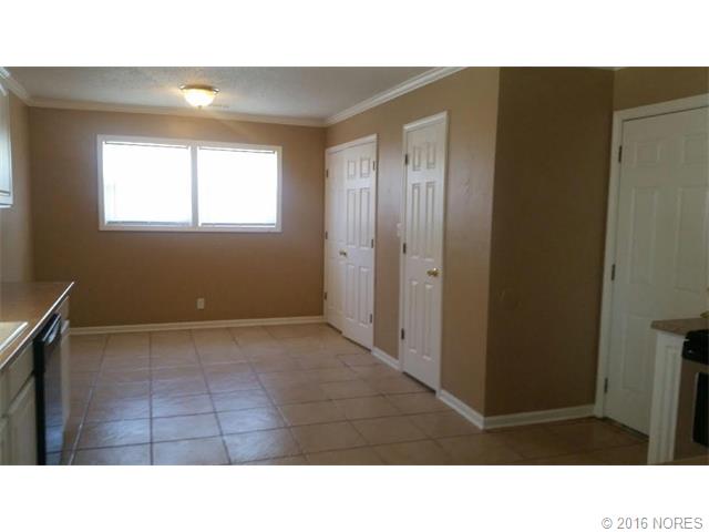 2116 S 107th East Avenue, Tulsa, OK 74129