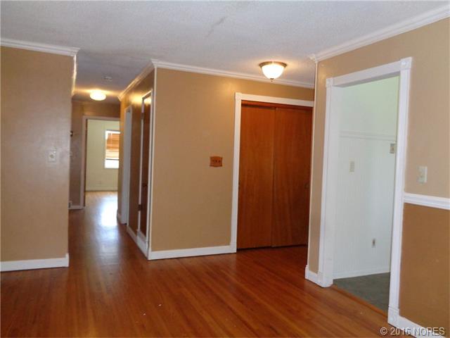 6797 E 27th Street, Tulsa, OK 74129