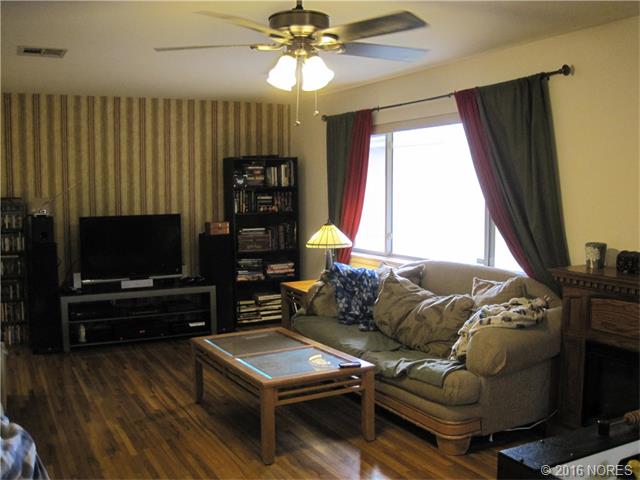 6616 E 26th Place, Tulsa, OK 74129