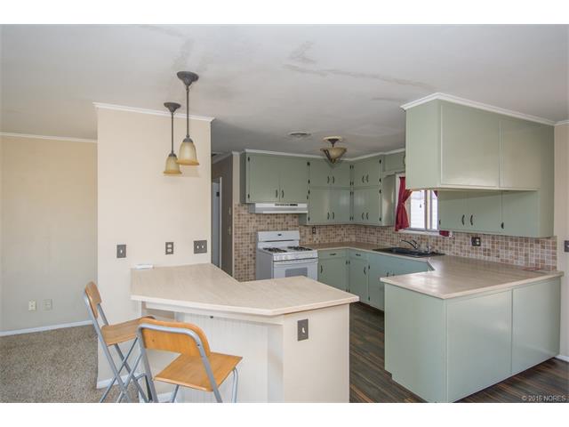 2450 S Sheridan Road, Tulsa, OK 74129