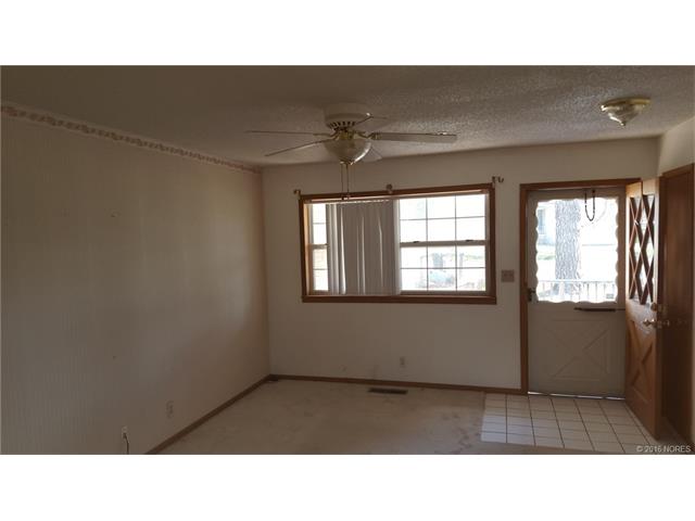 4555 W 64th Place, Tulsa, OK 74132