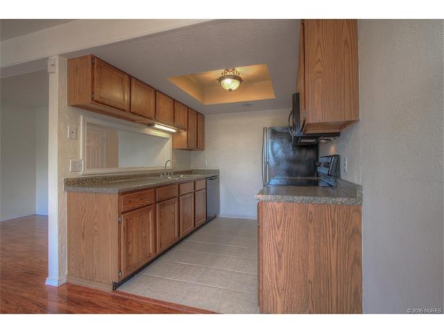 13237 E 30th Place, Tulsa, OK 74134