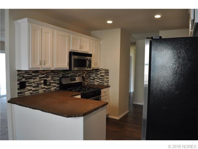 3211 S 136th East Avenue, Tulsa, OK 74134