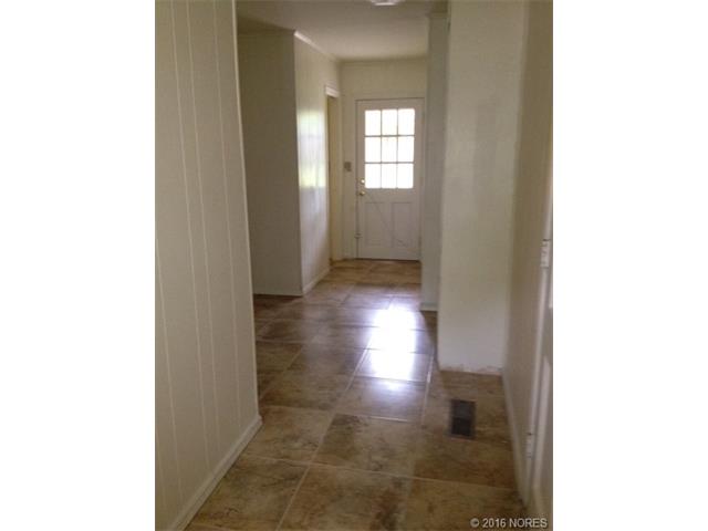 5008 S Lakewood Avenue, Tulsa, OK 74135