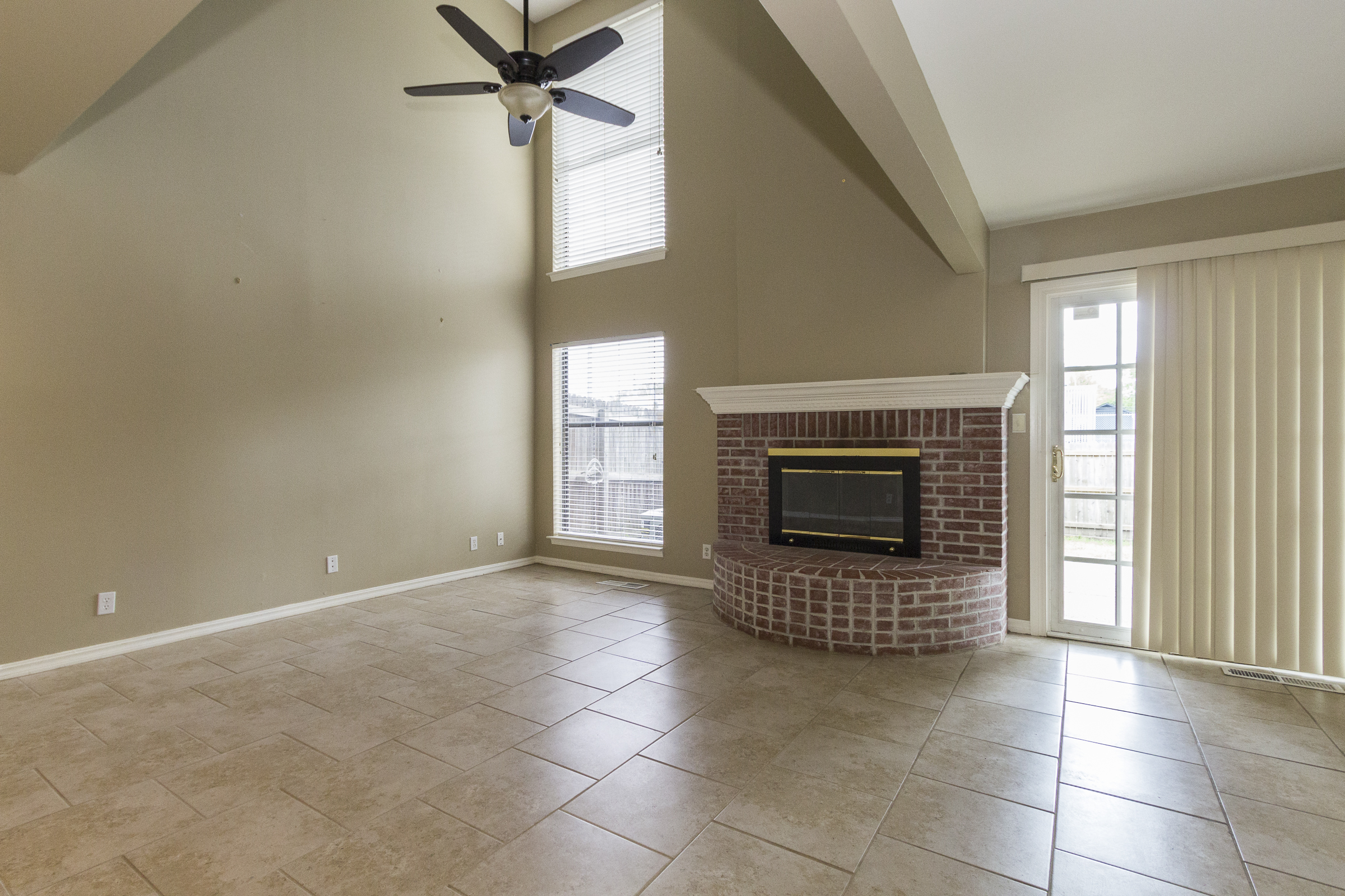 5527 E 48th Place #14, Tulsa, OK 74135