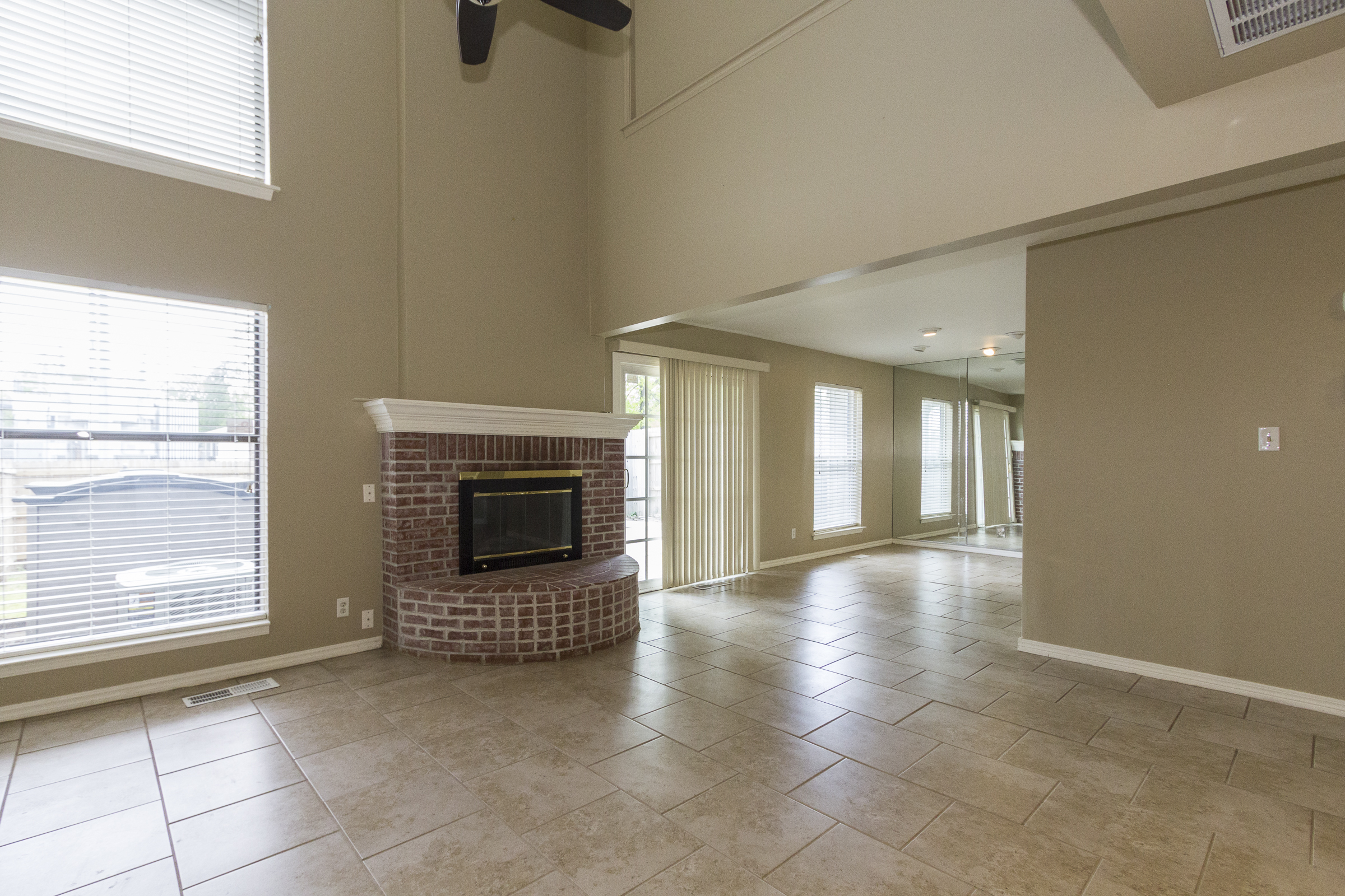 5527 E 48th Place #14, Tulsa, OK 74135