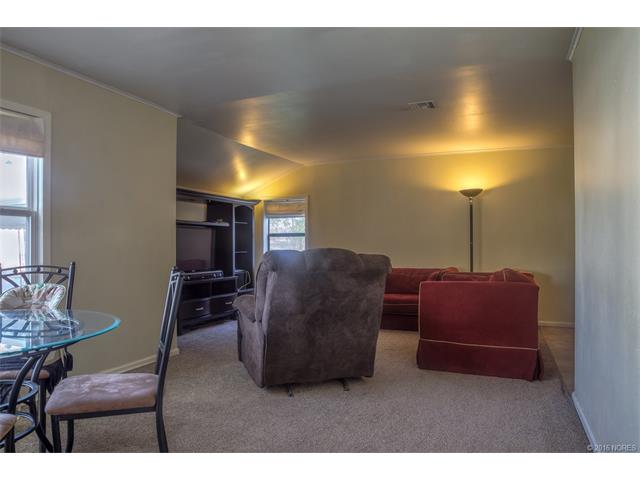 3317 S Jamestown Avenue, Tulsa, OK 74135