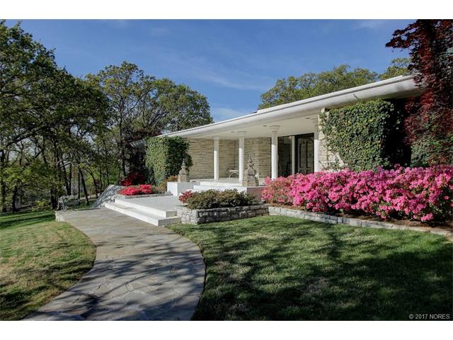 7160 S College Avenue, Tulsa, OK 74136