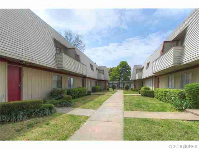 6620 S Zunis Avenue, Tulsa, OK 74136