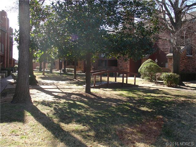 6737 S Peoria Avenue, Tulsa, OK 74136