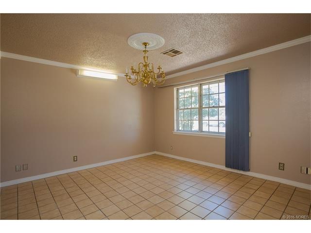 4737 S 85th Avenue E, Tulsa, OK 74145