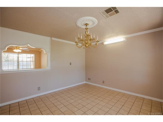 4737 S 85th Avenue E, Tulsa, OK 74145