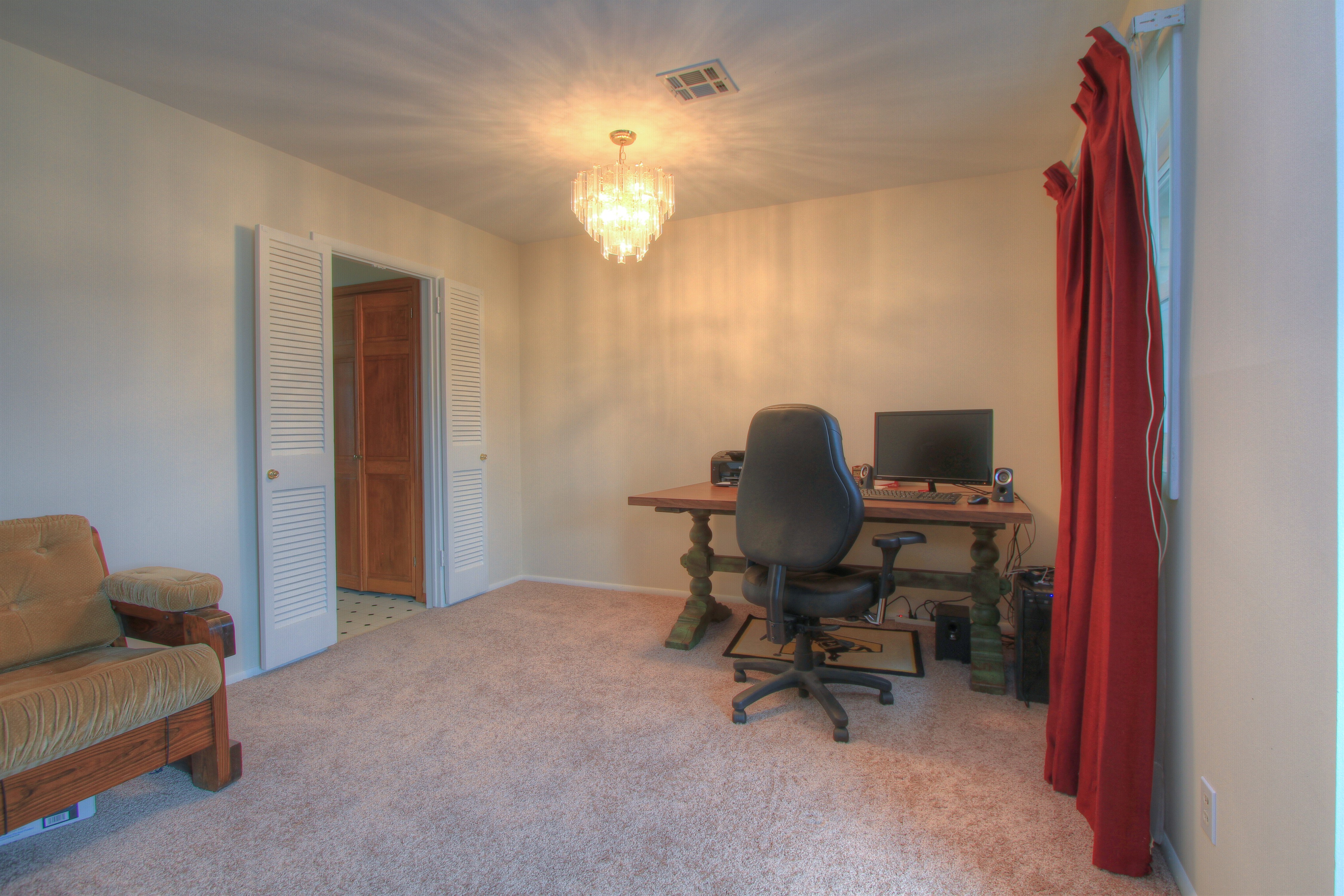 8540 E 31st Place, Tulsa, OK 74145