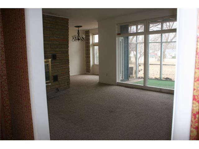 340 S Ross StVinita, OK, 74301Craig County