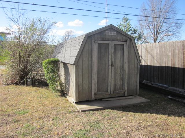297 Sunset Drive, Vinita, OK 74301