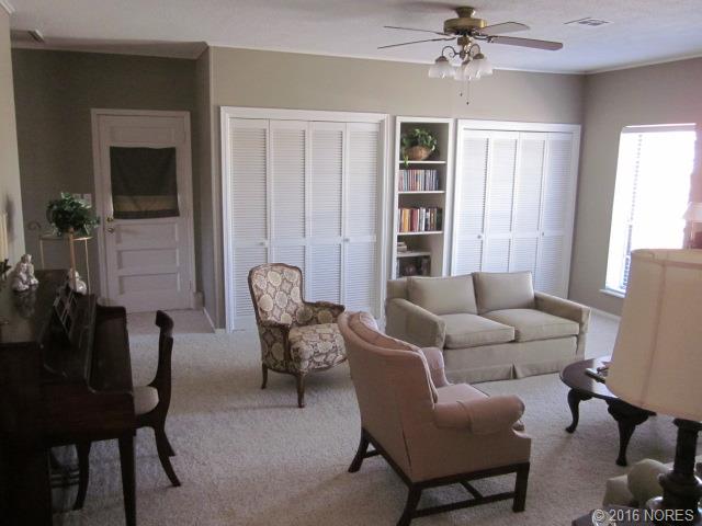 297 Sunset Drive, Vinita, OK 74301