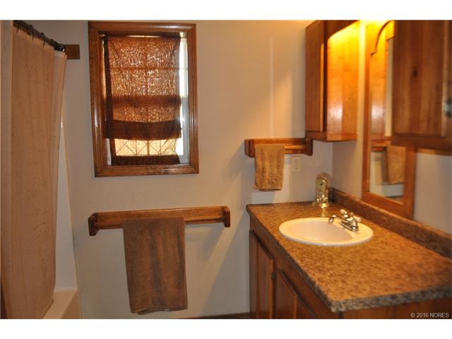 37013 S 4420 Road, Big Cabin, OK 74332