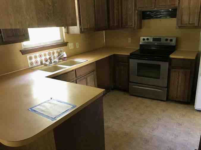 1604 N Fox StreetChouteau, OK, 74337Mayes County