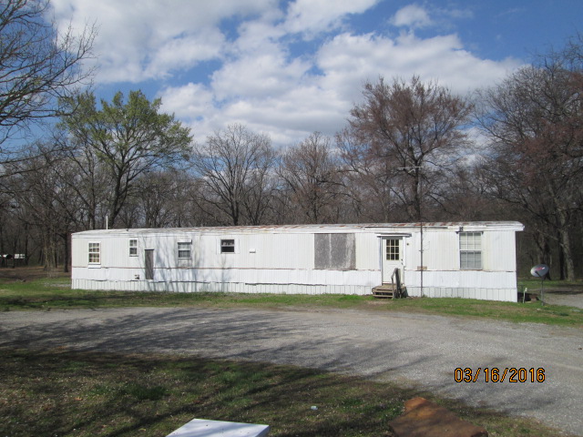 13074 S 433 Rd, Chouteau, OK 74337