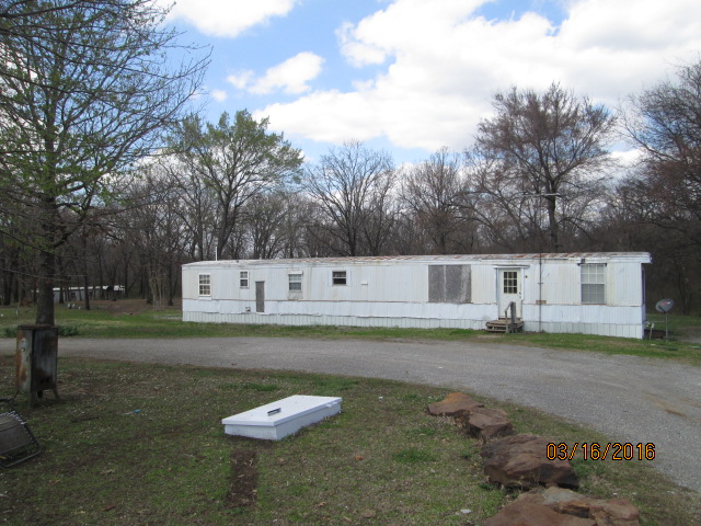 13074 S 433 Rd, Chouteau, OK 74337