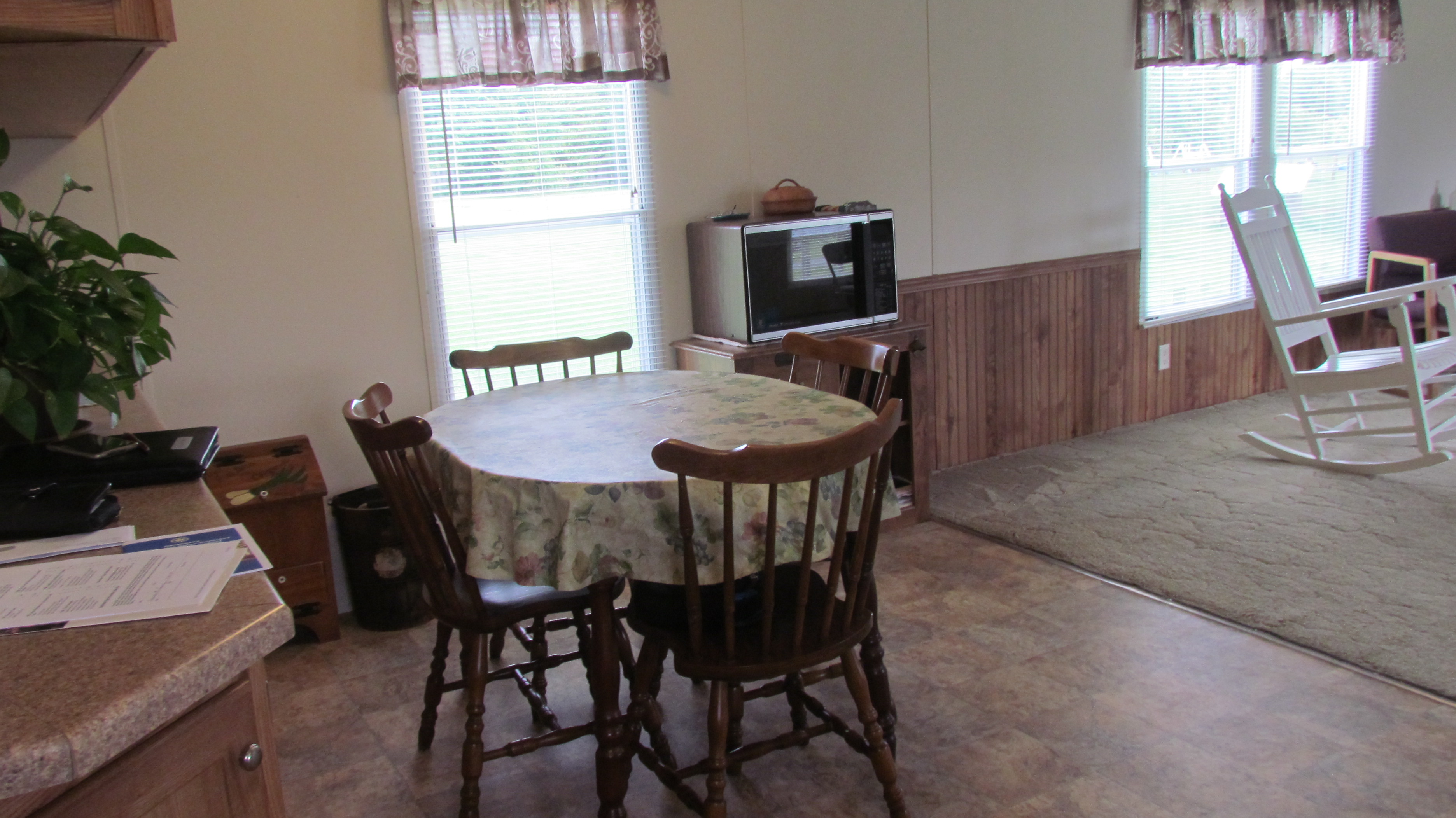 225 Lake Acres Drive, Chouteau, OK 74337