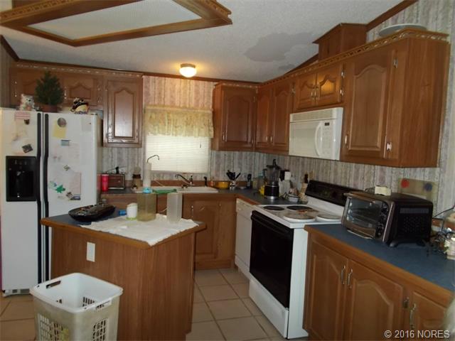 75 Pryor Creek Loop, Chouteau, OK 74337