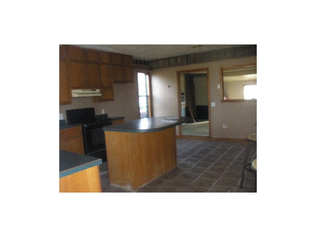 212 Spencer St., Colcord, OK 74338