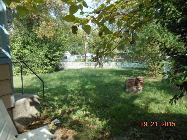406 N Quincy St, Commerce, OK 74339