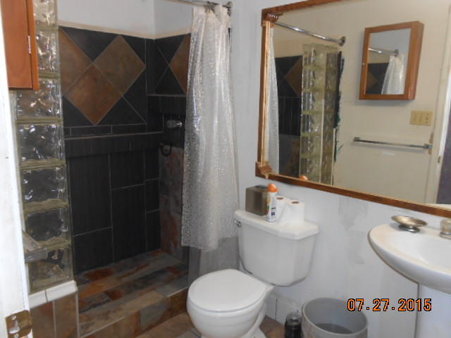 604 Meadowlark Ln, Commerce, OK 74339