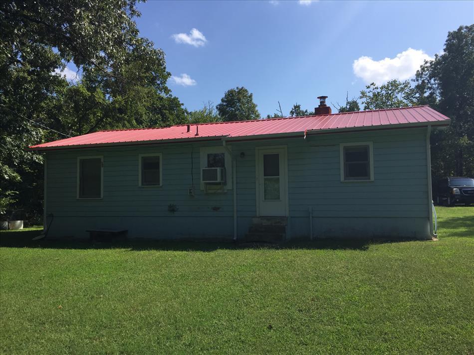 136 Lake Dr, Tia Juana, OK 74342
