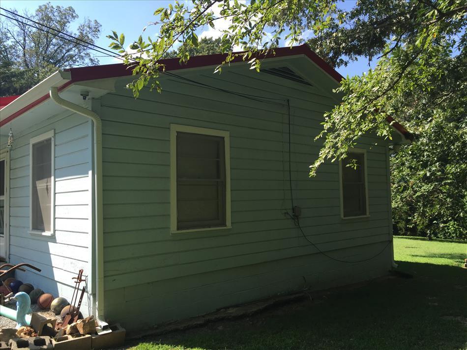 136 Lake Dr, Tia Juana, OK 74342