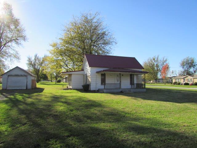 201 S Walnut StFairland, OK, 74343Ottawa County