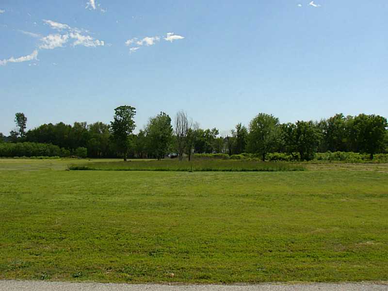 Estates Dr, Grove, OK 74344