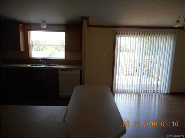 61970 E 265 Lane, Grove, OK 74344