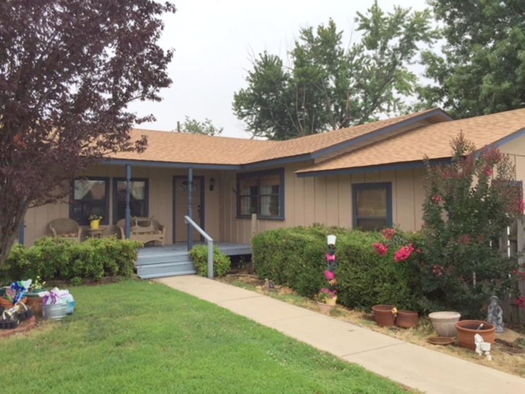 1595 W 63rd St, Grove, OK 74344