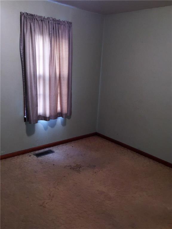 573W CherokeeST, Jay, OK 74346