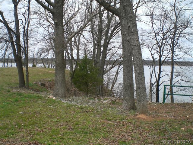 545 Road, Locust Grove, OK 74352