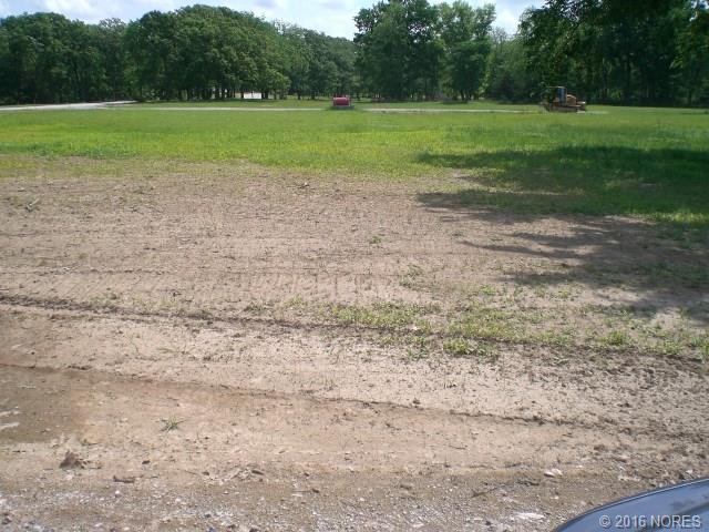 545 Road, Locust Grove, OK 74352
