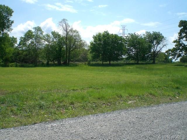 545 Road, Locust Grove, OK 74352