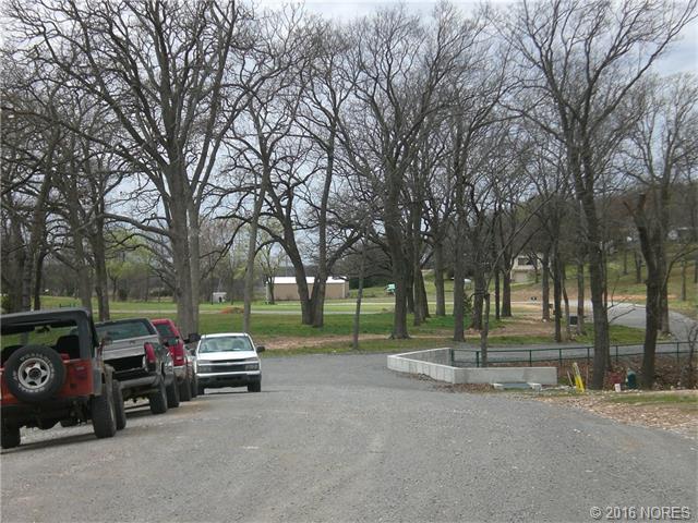 545 Road, Locust Grove, OK 74352