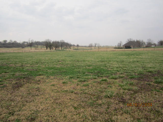 PIANKE SHAW ST, Miami, OK 74354