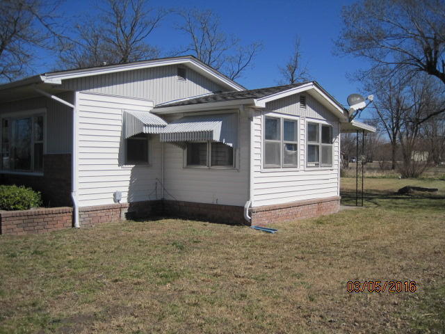2906 P ST NW, Miami, OK 74354