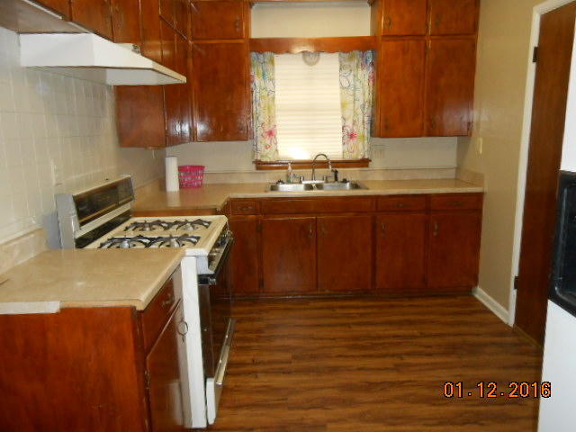 1009 B St NE, Miami, OK 74354