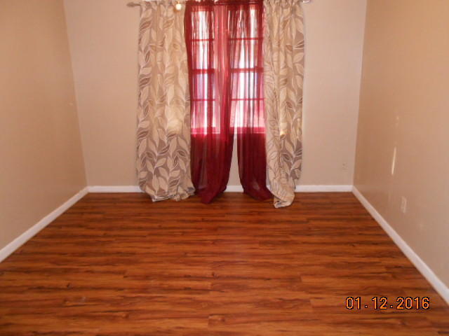 1009 B St NE, Miami, OK 74354