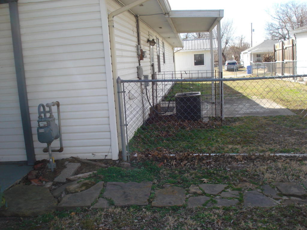 201 SE 8th Ave, Miami, OK 74354