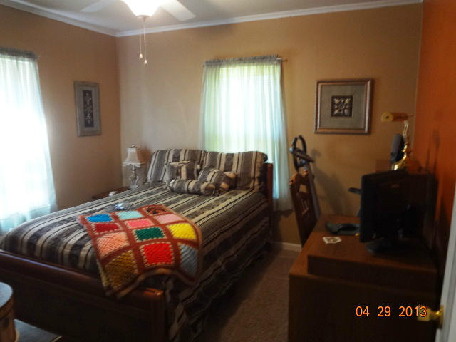 1019 N St NW, Miami, OK 74354