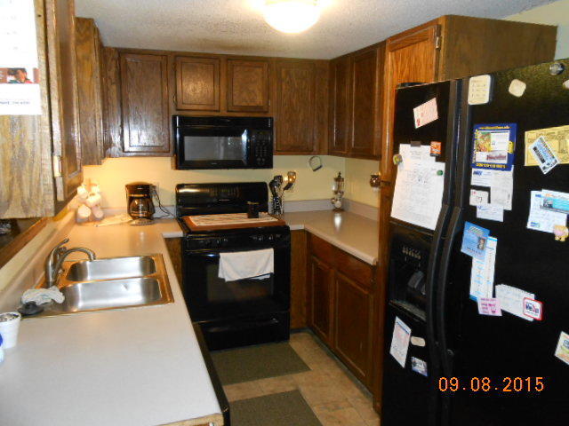 903 5th Ave NW, Miami, OK 74354
