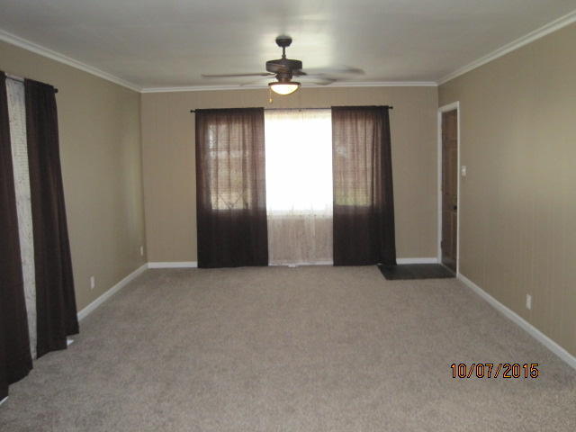 210 A St SE, Miami, OK 74354