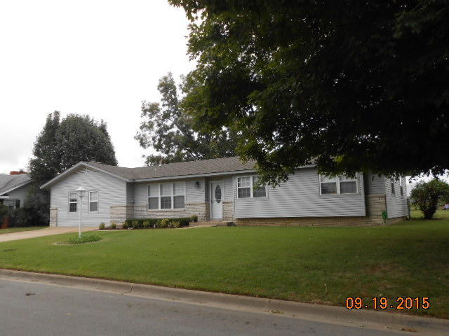 29 17TH PL SW, Miami, OK 74354