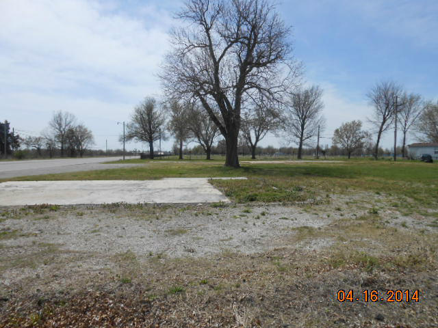 109 main, North Miami, OK 74358
